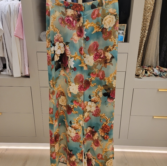 L'AGENCE Rococco silk set size small - Picture 3 of 9